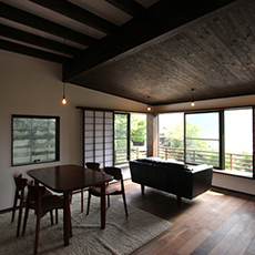 リ・ストック住宅：吉田山 窓景の家