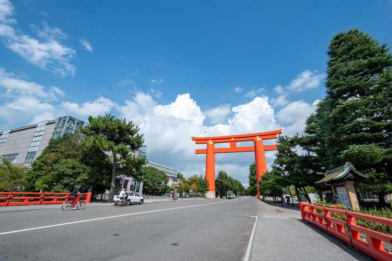 平安神宮_大鳥居_02.jpg