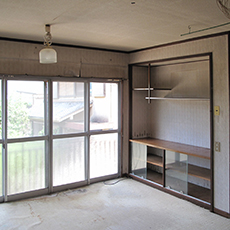 リ・ストック住宅：吉田山 窓景の家　改装前
