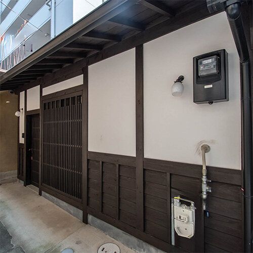 ひとまのまちや