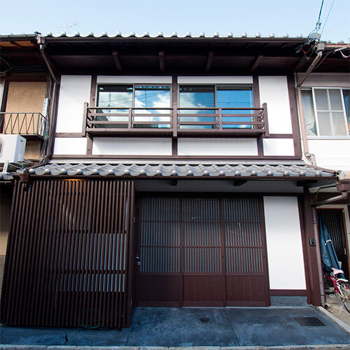 〇〇シリーズ 織屋建のガレージハウス