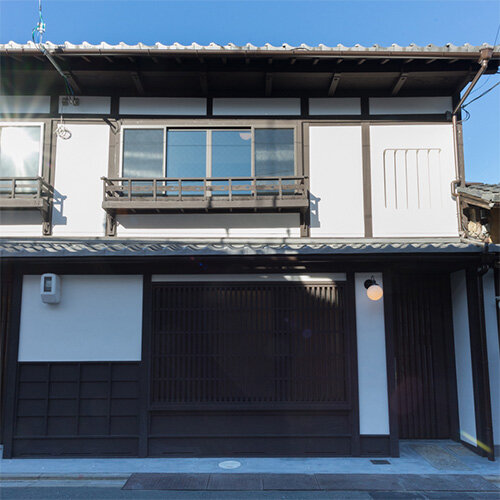 西陣びーどろ町家 茜色の家