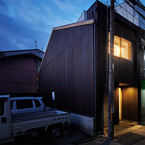 奥に広がる安らぎの家