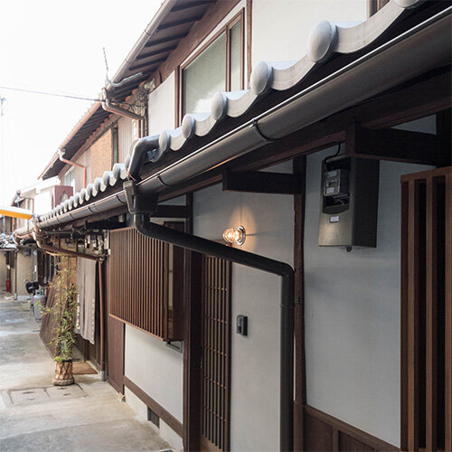 ぴったしの京町家（手前側）