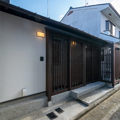 出雲路・賀茂川そばの平屋