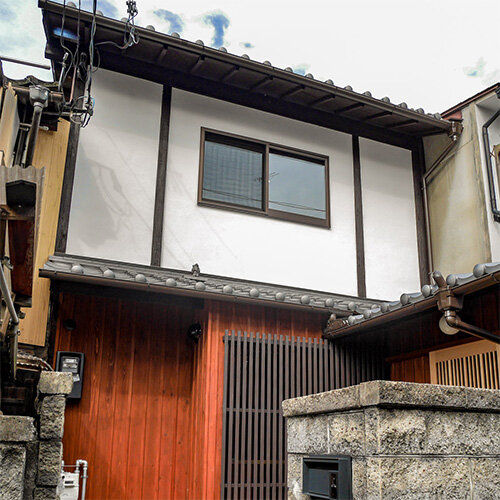 路地裏参道の町家