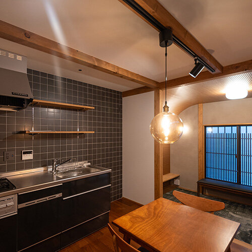 つつみこまれる京町家