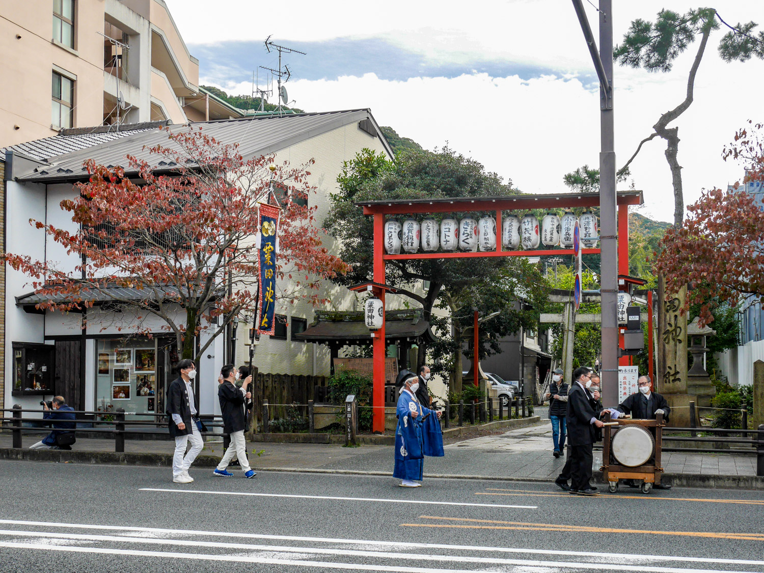 粟田祭_路地裏参道の町家（東山区中之町）