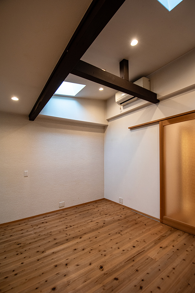 堀川上立売　改装済の京町家の写真
