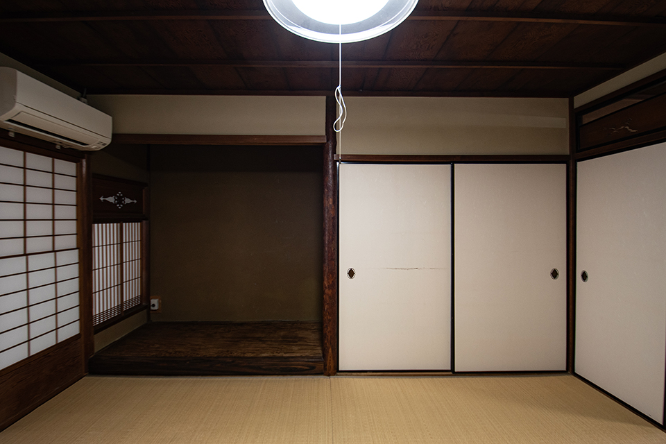 堀川上立売　改装済の京町家の写真